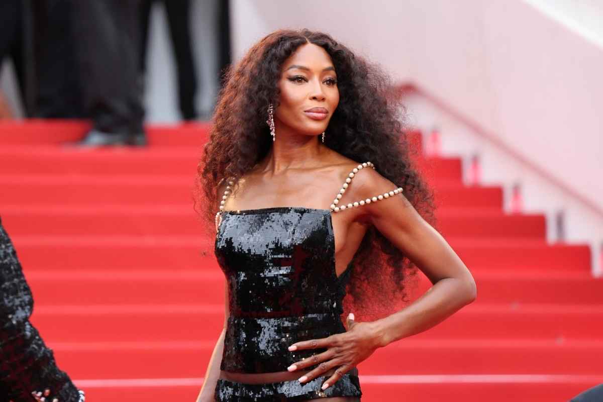 Naomi Campbell foto in passerella